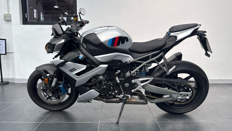 BMW M 1000 R (25MY)